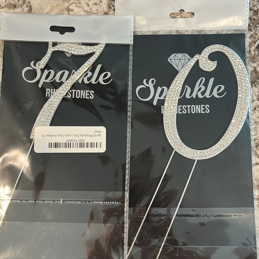 Cake toppers